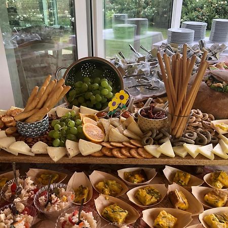 Petrignano Del Lago Agriturismo Le Torri Di Porsenna מראה חיצוני תמונה