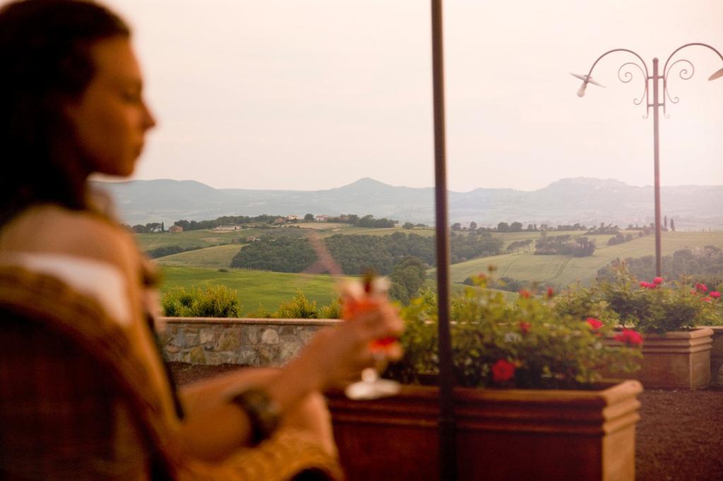 Petrignano Del Lago Agriturismo Le Torri Di Porsenna מראה חיצוני תמונה