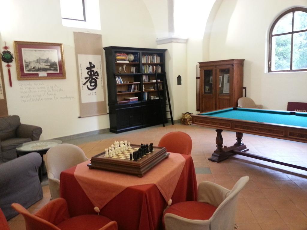Petrignano Del Lago Agriturismo Le Torri Di Porsenna מראה חיצוני תמונה