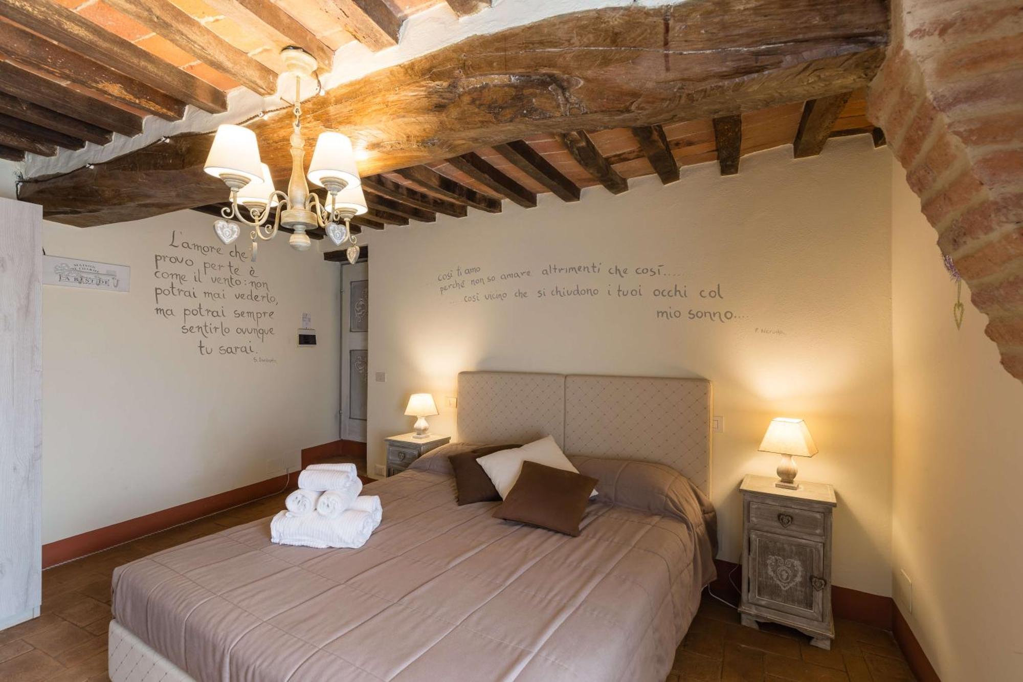 Petrignano Del Lago Agriturismo Le Torri Di Porsenna מראה חיצוני תמונה