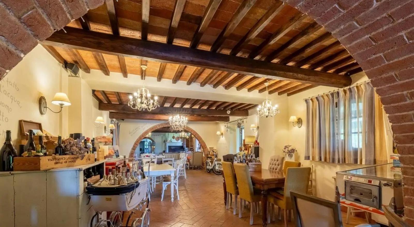 Petrignano Del Lago Agriturismo Le Torri Di Porsenna מראה חיצוני תמונה